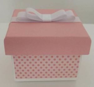 caixa pequena mdf rosa